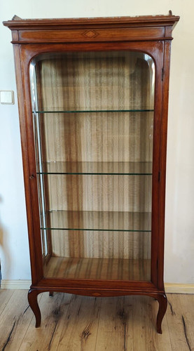 Dreiseiten verglaste vitrine - dreiseiten,